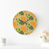 The Cheerful Turtle Who Never Rushed ラージ壁時計 (ホーム)