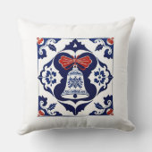 The Christmas Bell and the Cushion クッション (裏面)