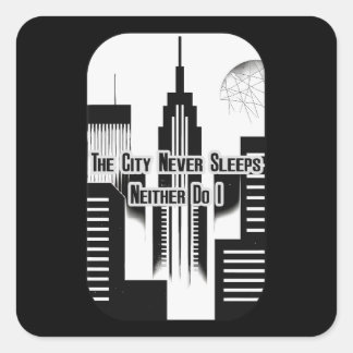 The City Never Sleeps Hustle Skyline Design スクエアシール