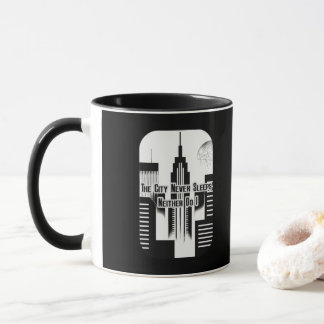 The City Never Sleeps Hustle Skyline Design マグカップ