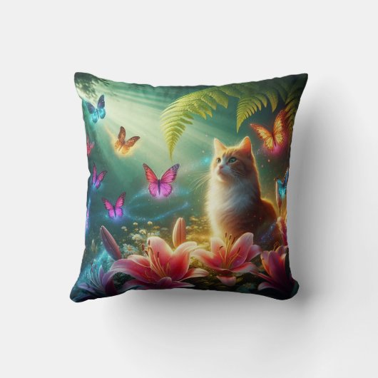 The Curious Cat & Her Butterflies クッション (裏面)