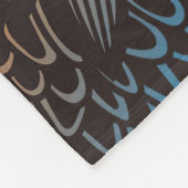 The Eagle Sees Its Prey フリースブランケット (角)