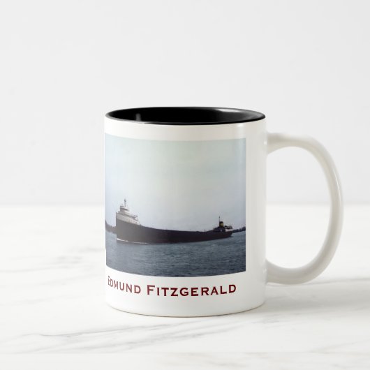 The Edmund Fitzgerald with Crew Names ツートーンマグカップ (右)