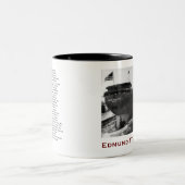 The Edmund Fitzgerald with Crew Names ツートーンマグカップ (中央)