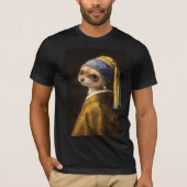 The Ferret with a Peral Earring Tシャツ (正面)