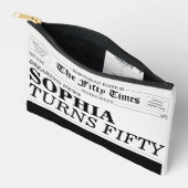 The Fifty Times Newspaper 50歳の誕生日パーティー アクセサリーポーチ (見開き)