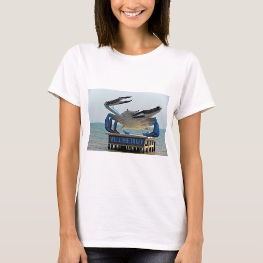 The Giant Crab: Guardian of the Coasts of Kep Tシャツ (正面)