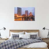 The Grand River 2の夕暮れのスカイライン キャンバスプリント (インサイチュ (寝室))