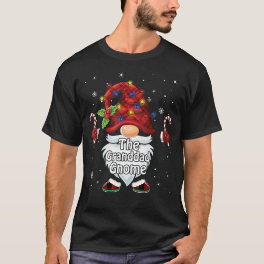 The Granddad  Gnome Christmas Funny Matching Famil Tシャツ (正面)