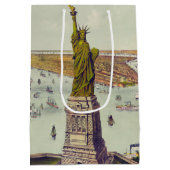 The Great Bartholdi Statue, Statue of Liberty ミディアムペーパーバッグ (裏面)