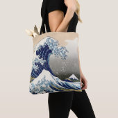 The Great Wave of Kanagawa - Katsushika Hokusai トートバッグ (クローズアップ)