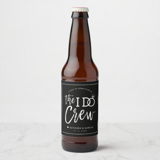 The I Do Crew | 結婚式のウェディングパーティーギフト 黒 ビールラベル (正面)