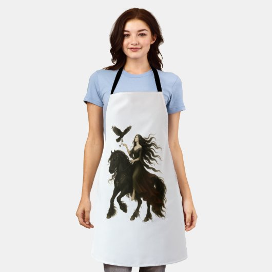 "The Key" Collection Throw Pillow エプロン (着用した状態)