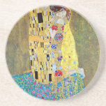 The Kiss by Gustav Klimt, Vintage Art Nouveau コースター<br><div class="desc">The Kiss (Der Kuss) (1907/08) by Gustav Klimt is probably his most famous work. Klimt began work on it in 1907 and it is the highpoint of his so-called 'Golden Period'. The Kiss is a vintage Victorian Era Symbolism fine art love and romance painting featuring a romantic couple in various...</div>