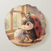 The Ladybug and the Hidden Nectar Kingdom.6 ラウンドクッション (裏面)