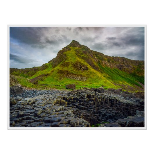 The Legendary "Giant's Causeway": Nature's Ancient ポスター (正面)