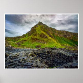 The Legendary "Giant's Causeway": Nature's Ancient ポスター