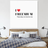 The "Life on a Budget" adulting is hard humour  キャンバスプリント (インサイチュ (寝室))