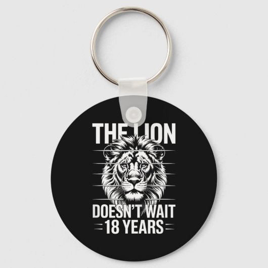 The Lion Doesn't Wait 18 Years Funny Meme Gen Z Al キーホルダー (正面)
