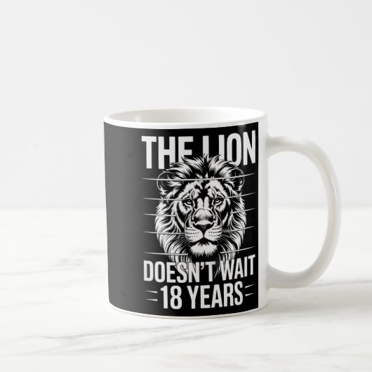 The Lion Doesn't Wait 18 Years Funny Meme Gen Z Al コーヒーマグカップ (右)