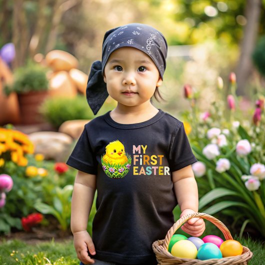 The little girl's first Easter ベビーTシャツ