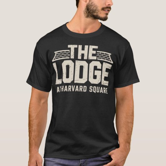 The Lodge at Harvard Square Retro Tシャツ (正面)