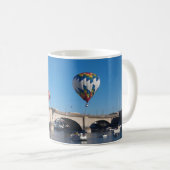 The London Bridge, Lake Havasu, Az コーヒーマグカップ (正面右)