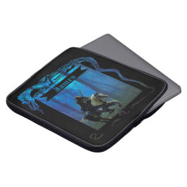 The Lone Knight: A Journey Through the Mist ラップトップスリーブ