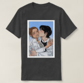 The Love Hypothesis Olive and Adam Tシャツ (デザイン正面)