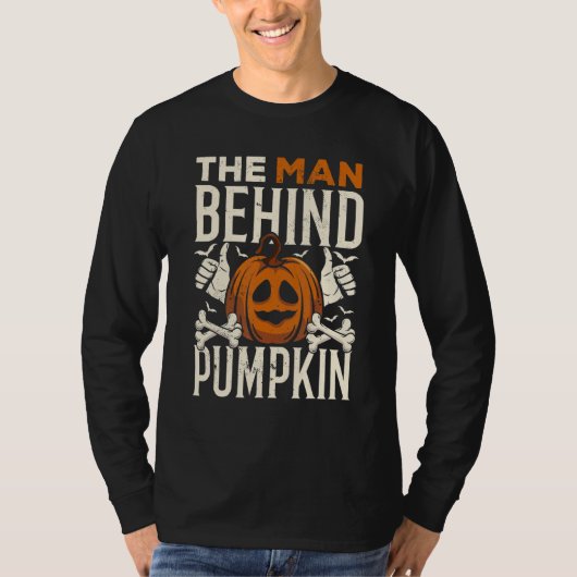 The Man Behind The Pumpkin Dad Halloween Pregnancy Tシャツ (正面)