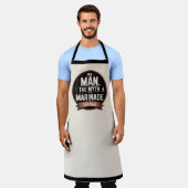 The Man The Myth The Marinade BBQ エプロン (着用した状態)