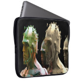 The Metal Army Men on a 15" Laptop Electronics Bag ラップトップスリーブ (正面右)