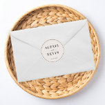 The Modern Neutral Wedding  ラウンドシール<br><div class="desc">Modern minimalist round wedding favor sticker featuring a clean,  elegant design in neutral tones. Perfect for sealing envelopes,  decorating wedding favors,  or adding a polished finishing touch to gift bags and thank you packaging. The simple typography and timeless style coordinate beautifully with modern,  minimalist,  and neutral wedding themes.</div>