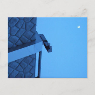 The moon hangs above the breakwater. ポストカード