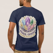 The Mystic Prism | エンチャントクリスタルクラスターグラフ Tシャツ (裏面)