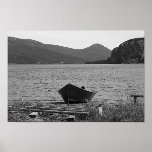 The Old Wooden Boat ポスター (正面)