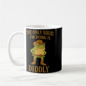 The Only Squat I'm Doing Is Diddly Cowboy Frog Mem コーヒーマグカップ (左)