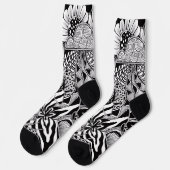 The other side – Black and White Hand-Drawn Art ソックス (左)