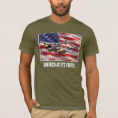 The P-38 Lightning - America at its Finest Tシャツ (正面)