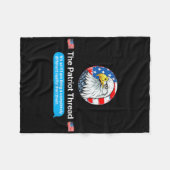 The Patriot Thread Living A Completely Different R フリースブランケット (正面(横))