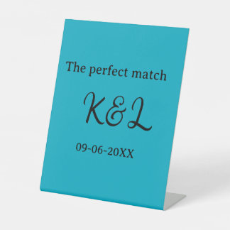 The perfect match couple name letter date blue sim 台座サイン