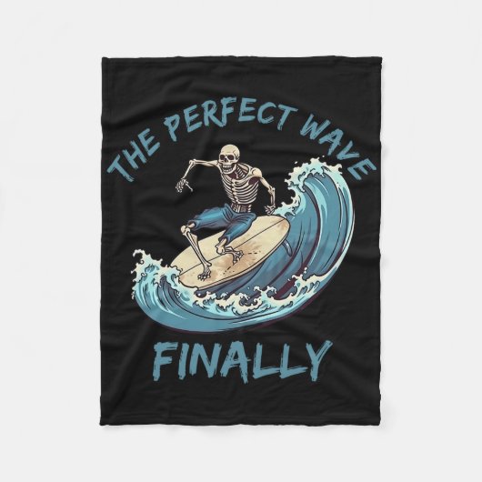The Perfect Wave Finally Funny Skeleton Surfer Sur フリースブランケット (正面)