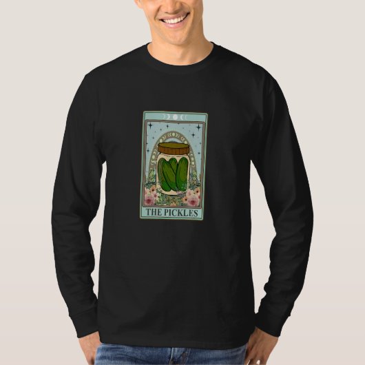 The Pickles Tarot Card  Pickle  Dill Pickle Humor Tシャツ (正面)