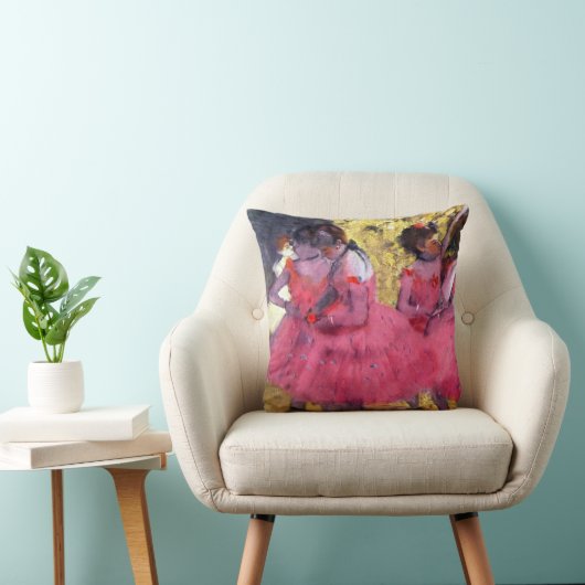 The Pink Dancers、バレエの前 by Edgar Degas クッション (椅子)