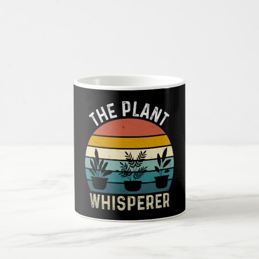 The Plant Whisperer Funny コーヒーマグカップ (中央)
