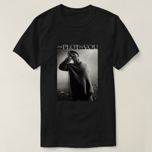 The Plot In You Landon liveフィッティング Tシャツ (デザイン正面)