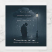 The Quiet Spiral – Realistic Overthinking Tee ワインラベル (シングルラベル)