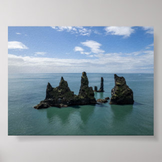 The Reynisdrangar rock formations in Iceland ポスター