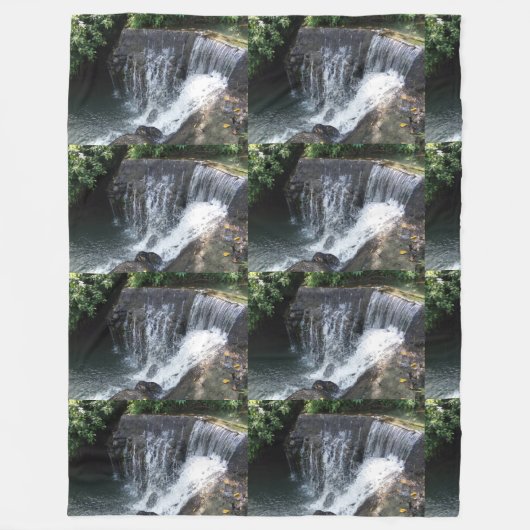 The River Falls Blanket フリースブランケット (正面)