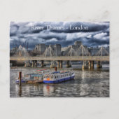 The River Thames London under a Cloudy Sky ポストカード (正面)